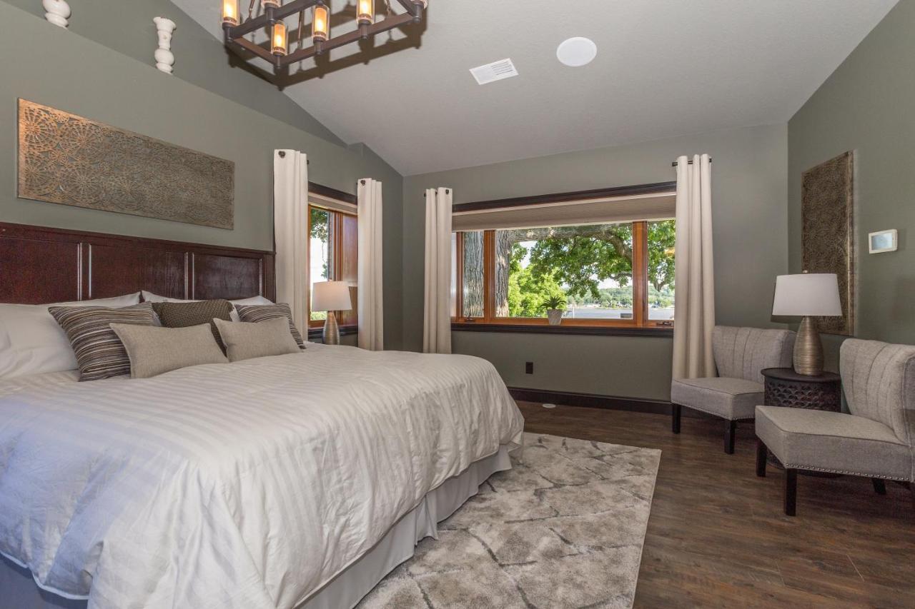 River View Lodge Le Claire ภายนอก รูปภาพ