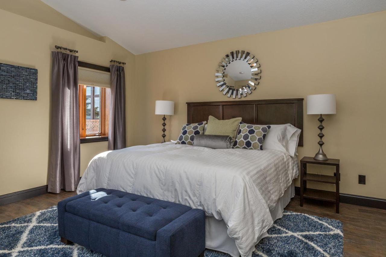 River View Lodge Le Claire ภายนอก รูปภาพ